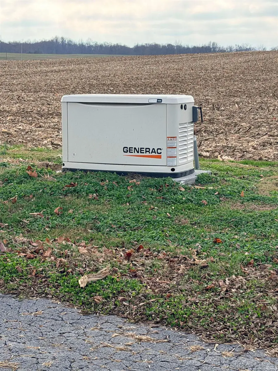 7725 Shireman Road, Poseyville, IN 47633 - Image #2