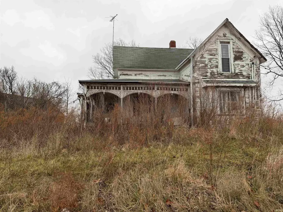 11899 S Hartford City Road, Warren, IN 46792 - Image #2