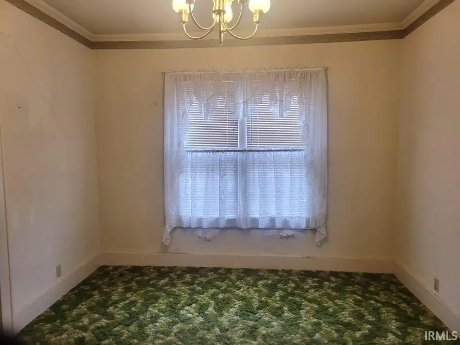 6 SE 7th Street, Washington, IN 47501 - Image #3