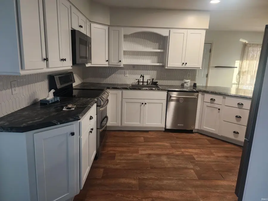 518 Poplar Street, Berne, IN 46711 - Image #2