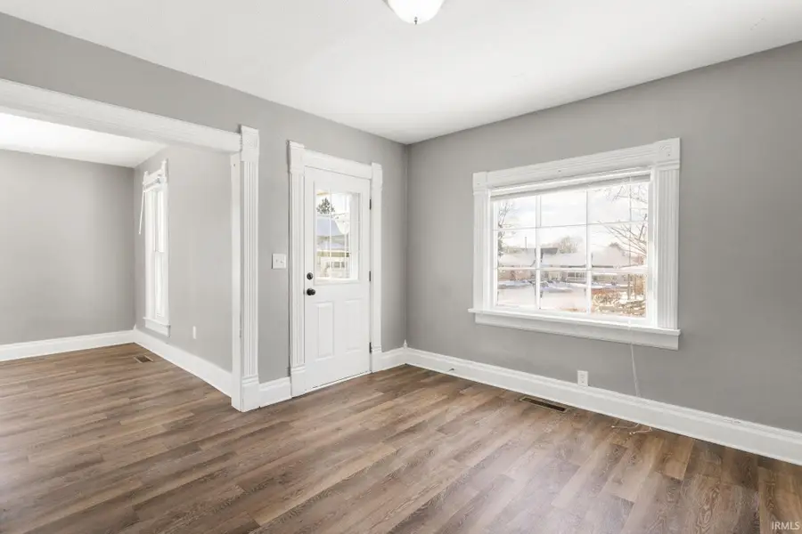 121 W Wilden Avenue, Goshen, IN 46528 - Image #3