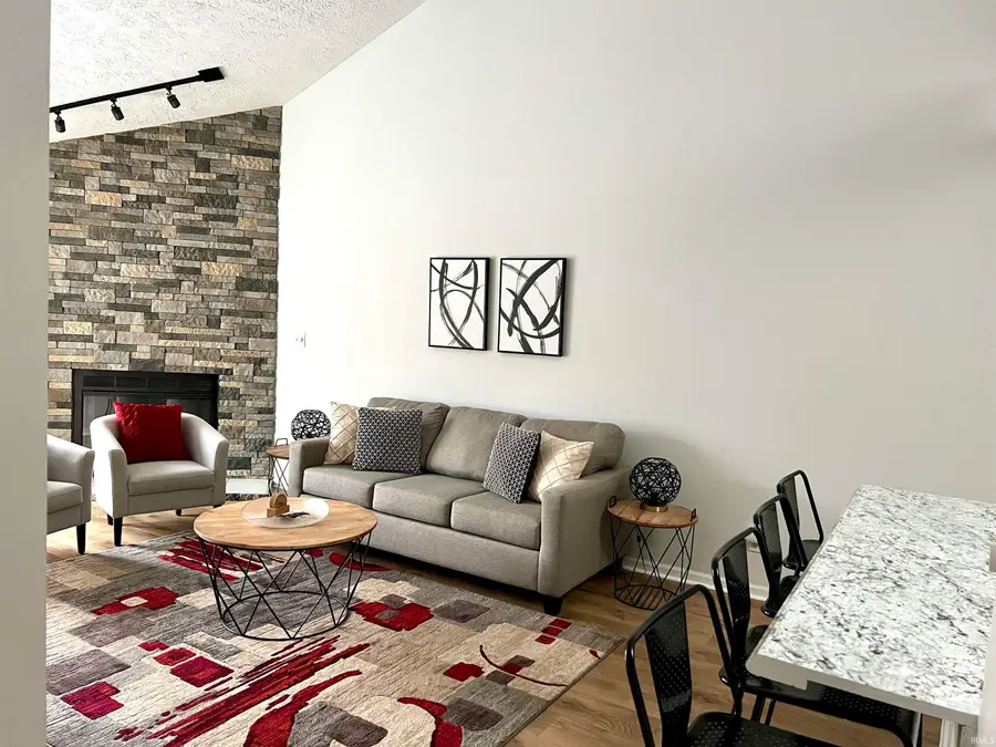 1982 E Bay Pointe Drive #34, Bloomington, IN 47401 - Image #2