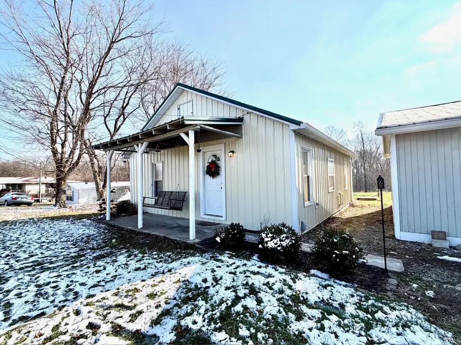 808 Spice Valley Road, Mitchell, IN 47446 - Image #3