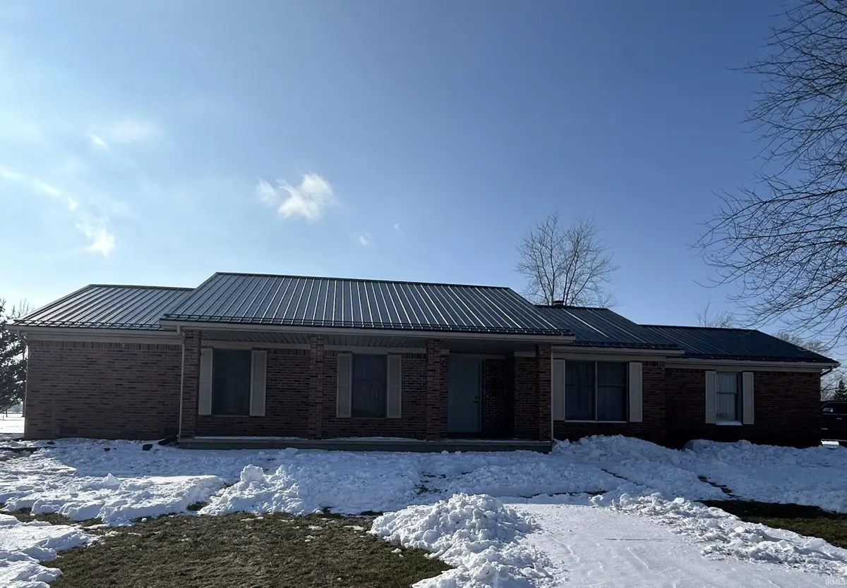 1051 W Division Road, Huntington, IN 46750 - Image #1
