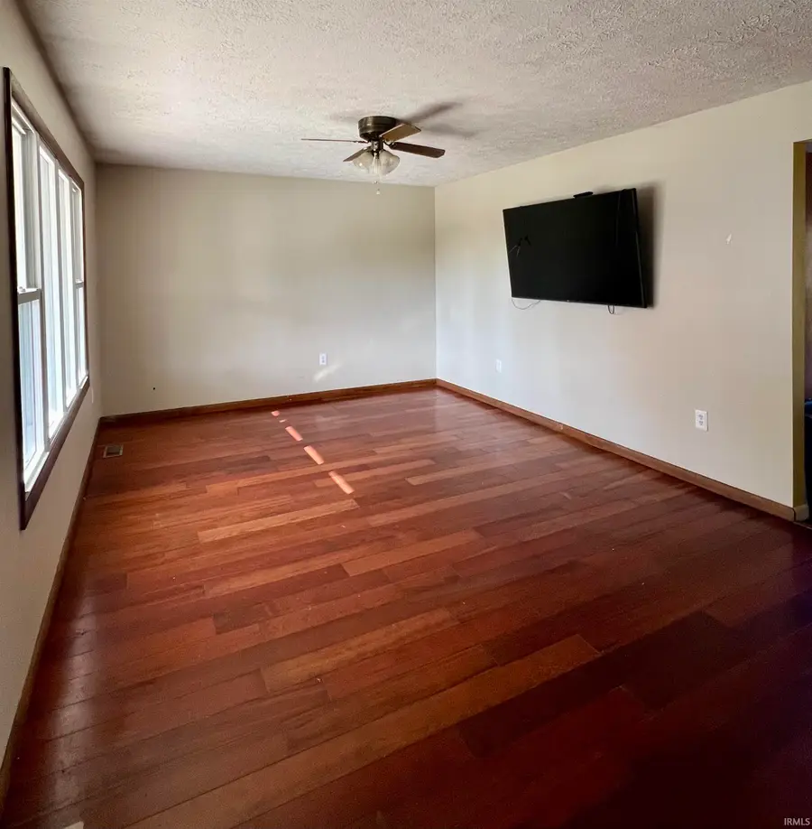 1026 E Indian Trail Road, Paoli, IN 47454 - Image #2