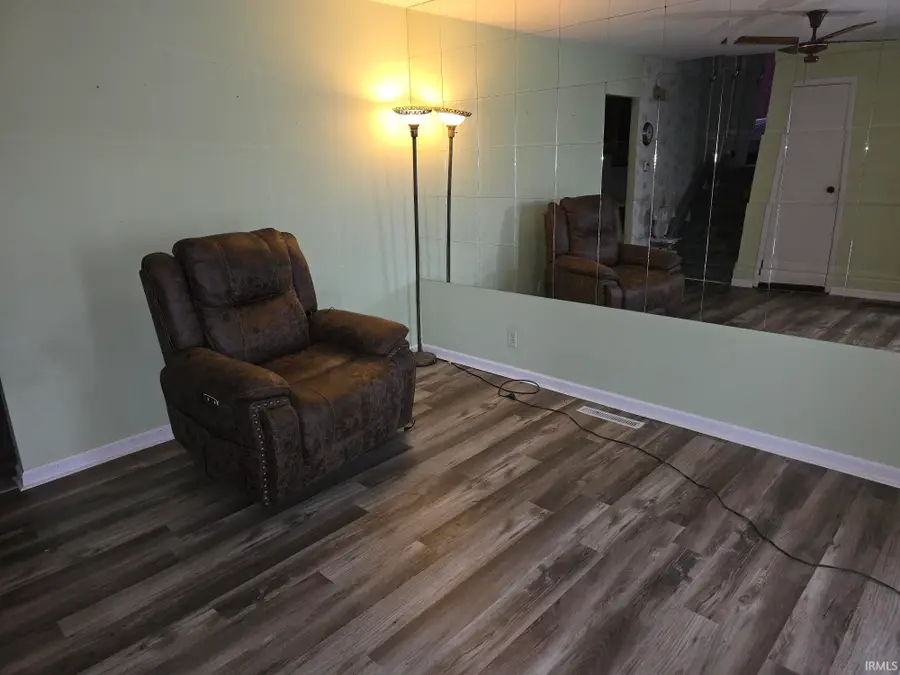 214 N Vickery Lane, Marion, IN 46952 - Image #3