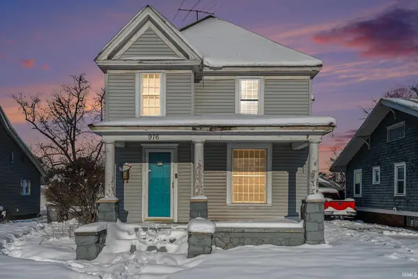 916 E Beardsley Avenue, Elkhart, IN 46514