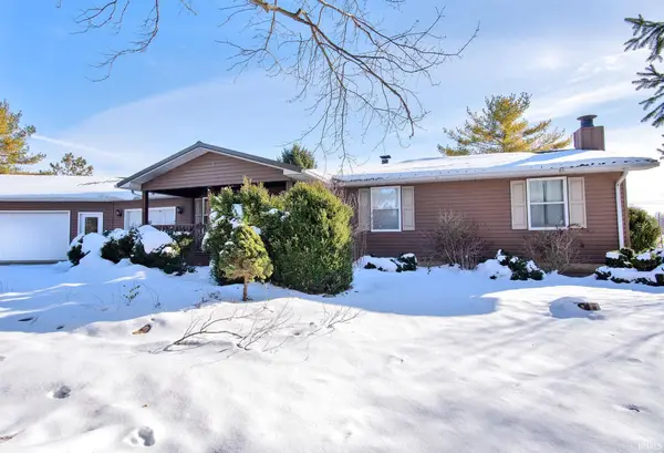 8547 N Old Fort Wayne Road, Roanoke, IN 46783