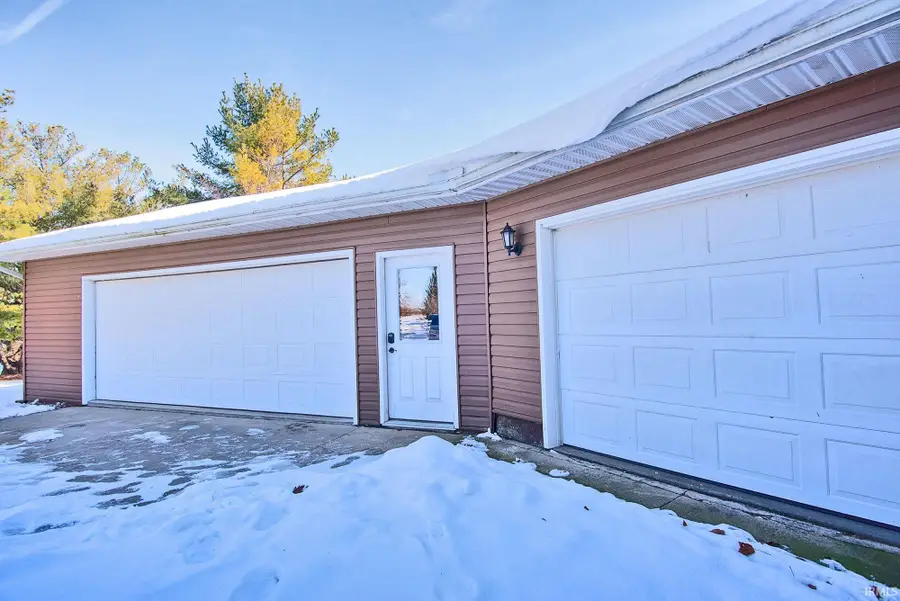 8547 N Old Fort Wayne Road, Roanoke, IN 46783 - Image #3