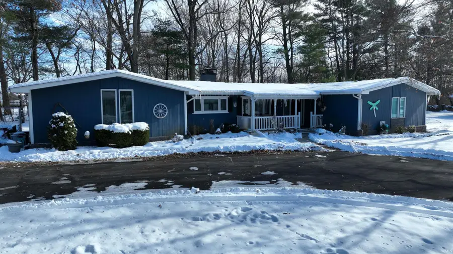 523 S Western Heights Loop, Monticello, IN 47960 - Image #2