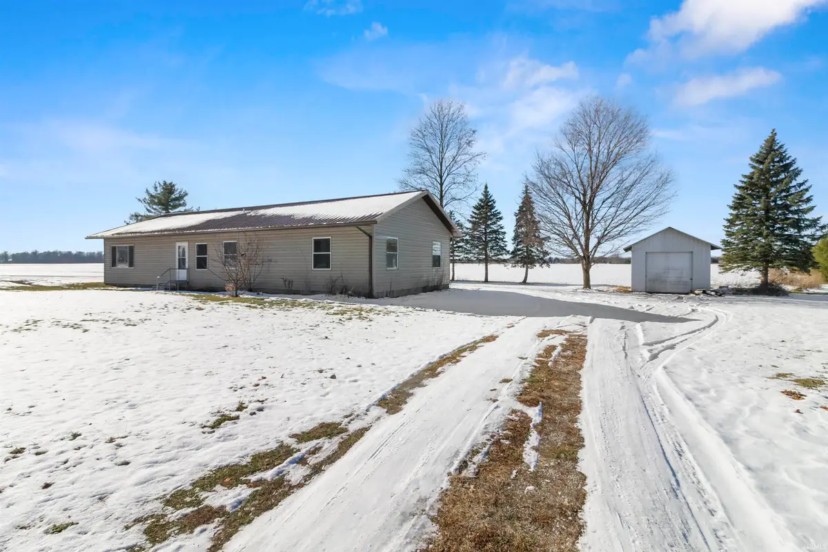 1614 Muncie Pike, Jonesboro, IN 46938 - Image #1