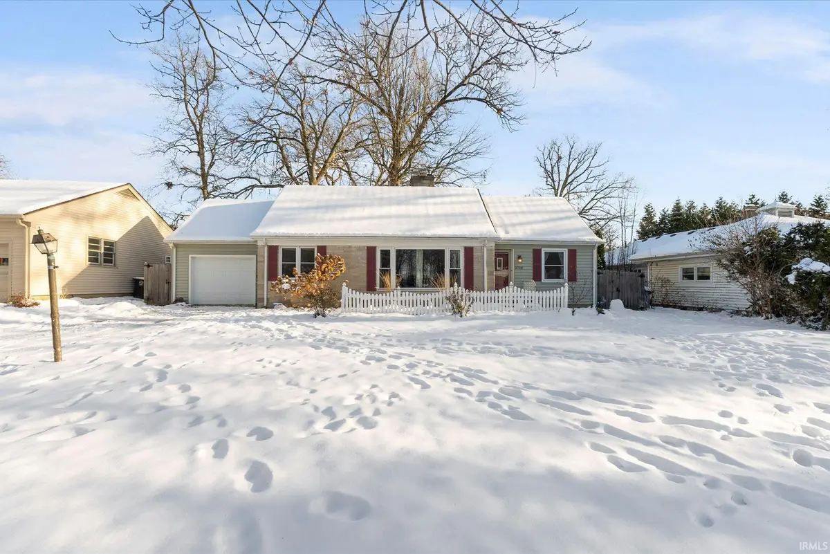 3708 Kirkwood Drive, Fort Wayne, IN 46805 - #1