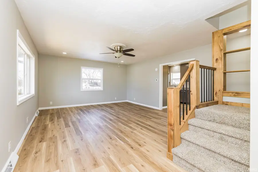 2420 S Plum Street, Yorktown, IN 47396 - Image #3