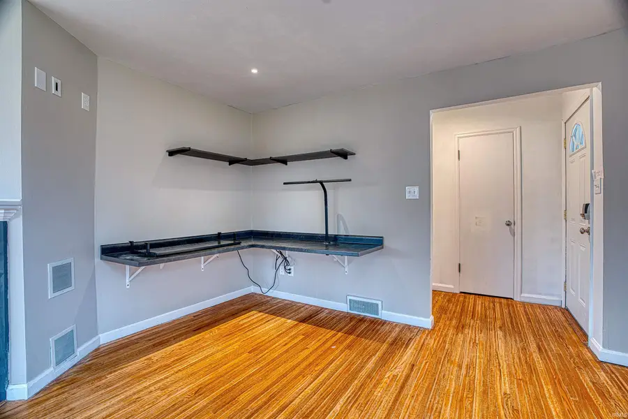 1117 S Englewood Avenue, Evansville, IN 47714 - Image #3