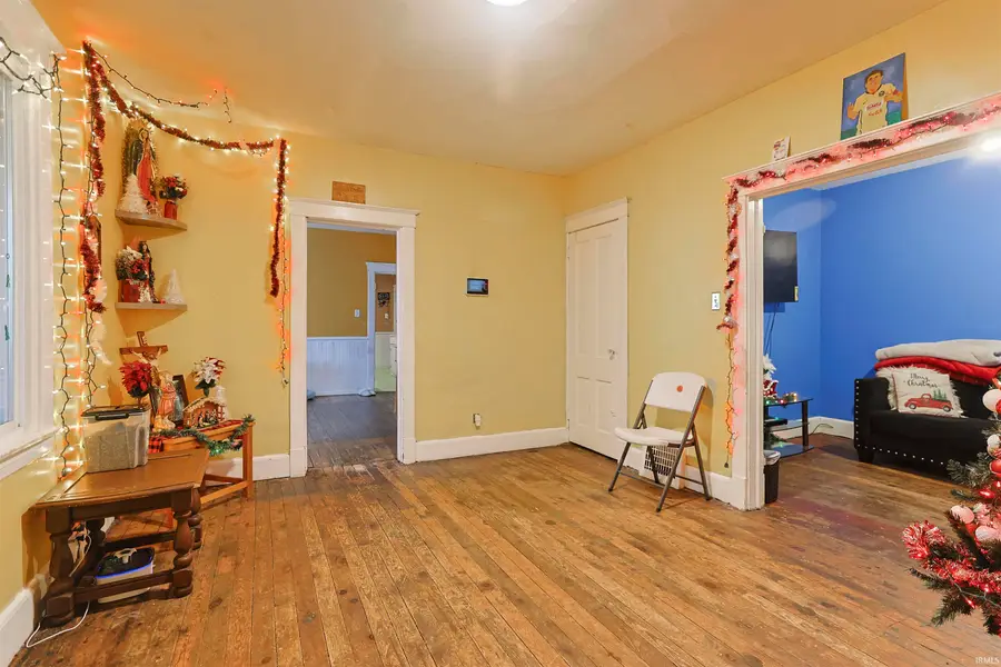 1534 Dunham Street, South Bend, IN 46619 - Image #2