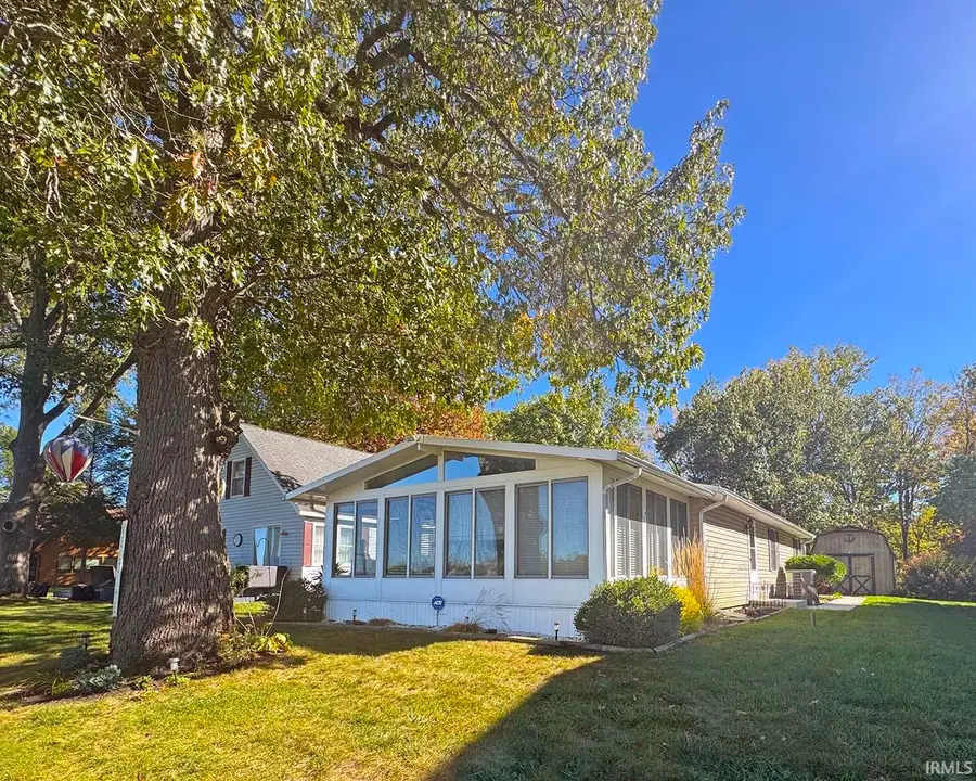 5916 E George Street, Syracuse, IN 46567 - Image #2