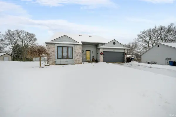 904 Elm Street, Auburn, IN 46706