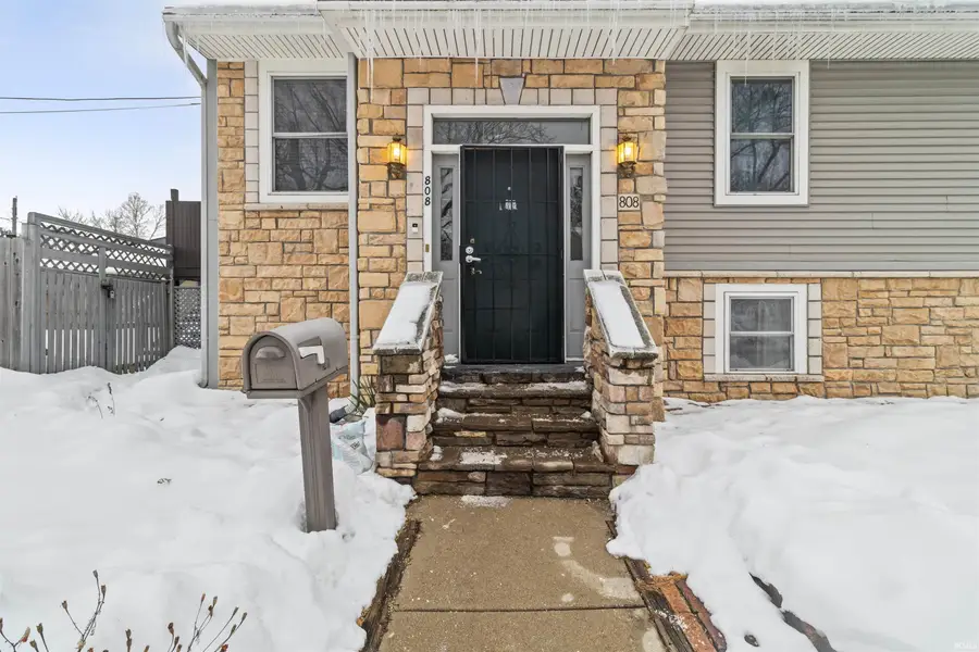 808 Rose Street, Elkhart, IN 46514 - Image #2