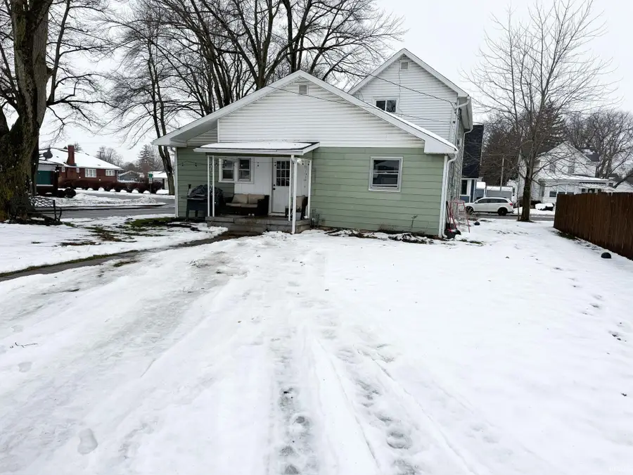 819 S Cowen Street, Garrett, IN 46738 - Image #2