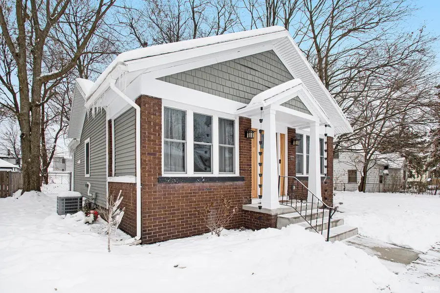 810 N Saint Louis Boulevard, South Bend, IN 46617 - Image #3