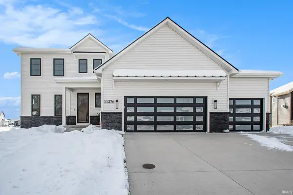 11376 Denver Ridge Court, Osceola, IN 46561