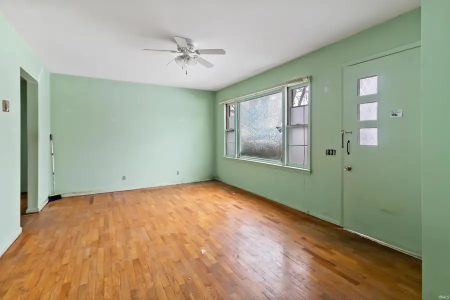 1115 W Bannister Drive, Marion, IN 46953 - Image #2