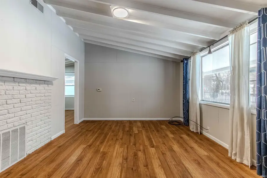 817 W Edgar Avenue, Mishawaka, IN 46545 - Image #3