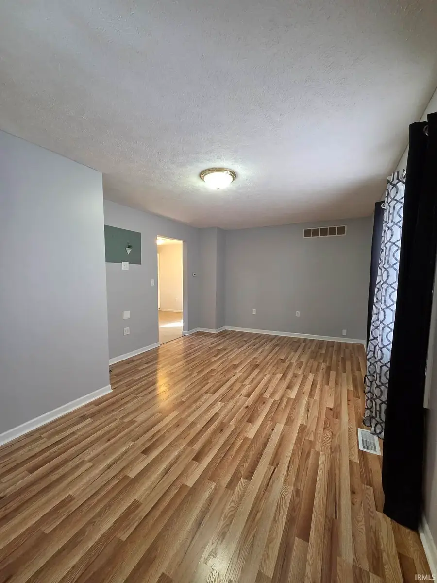 1299 N Parklane Drive, Boonville, IN 47601 - Image #3