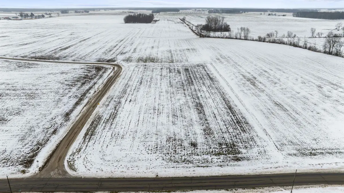 N 300 W, Wawaka, IN 46794 - Image #1