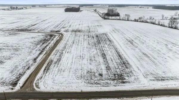 N 300 W, Wawaka, IN 46794