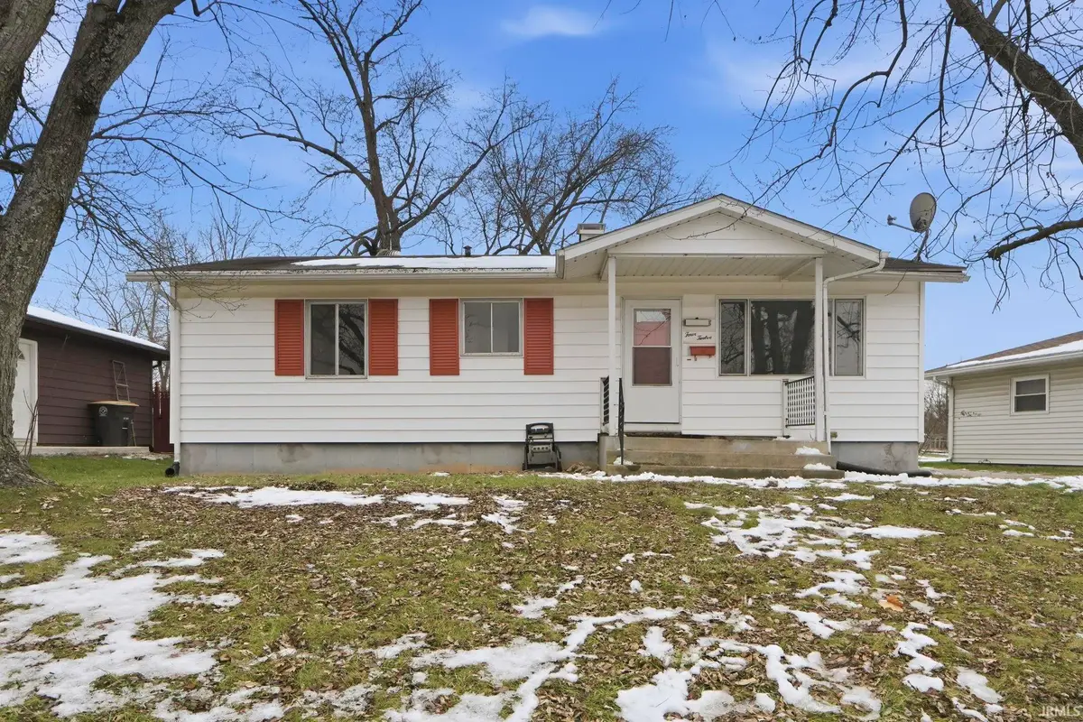 412 Edgeknoll Lane, Fort Wayne, IN 46816 - Image #1