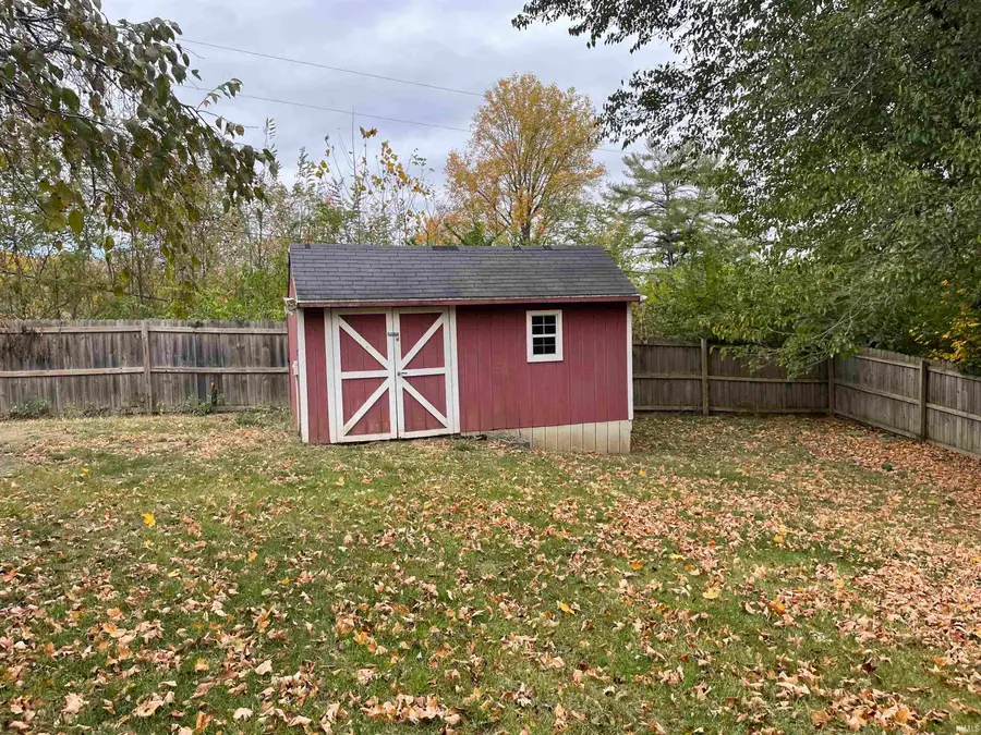 1916 W James Drive, Marion, IN 46952 - Image #3