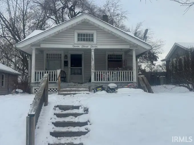 737 S 30th Street, South Bend, IN 46615 - Image #1