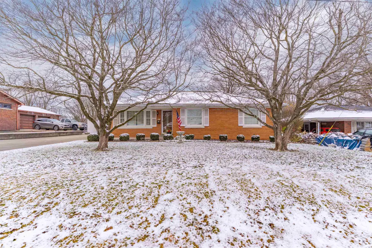 801 Irvin Avenue, Evansville, IN 47715 - Image #1