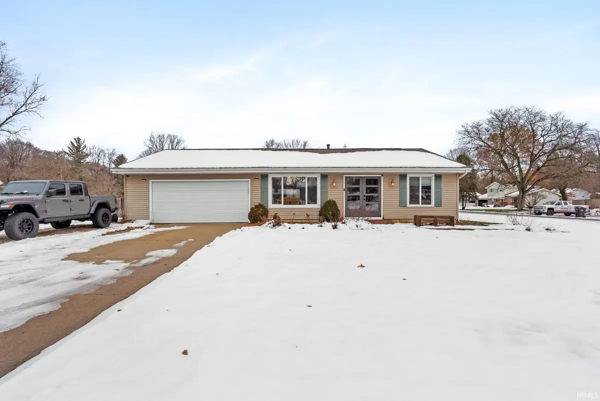 20305 Topaz Street, South Bend, IN 46614 - Image #1