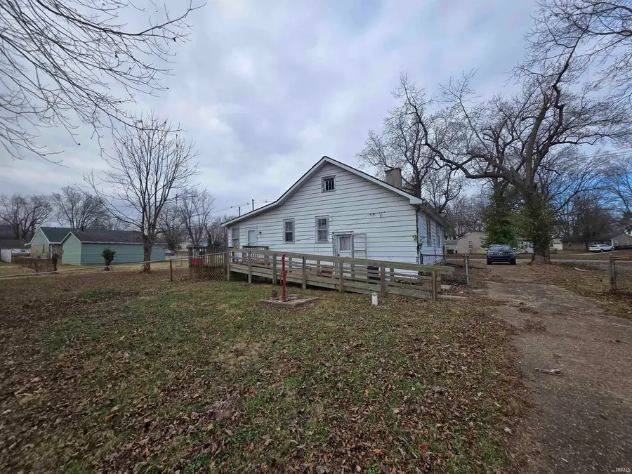 3000 S Rotherwood Avenue, Evansville, IN 47714 - Image #2