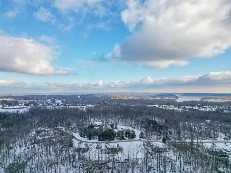 9218 S Foggy Ridge Lane, Bloomington, IN 47401 - Image #2