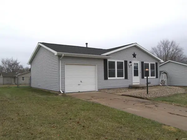 308 Eisenhower Parkway, Warsaw, IN 46580