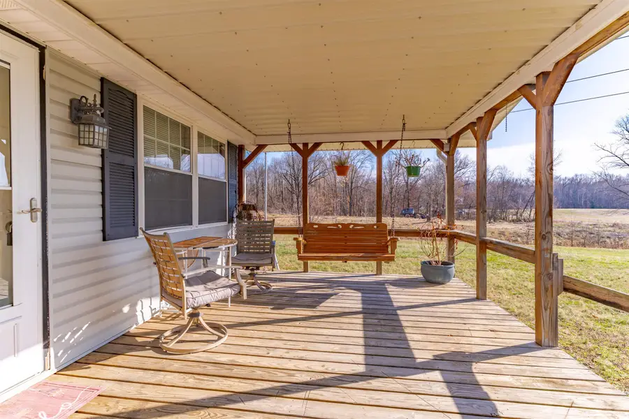 1566 E New Hope Road, Boonville, IN 47601 - Image #2