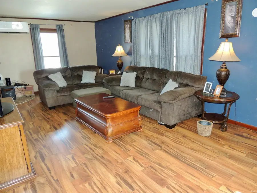 8774 N County Rd 600 W, Rossville, IN 46065 - Image #2