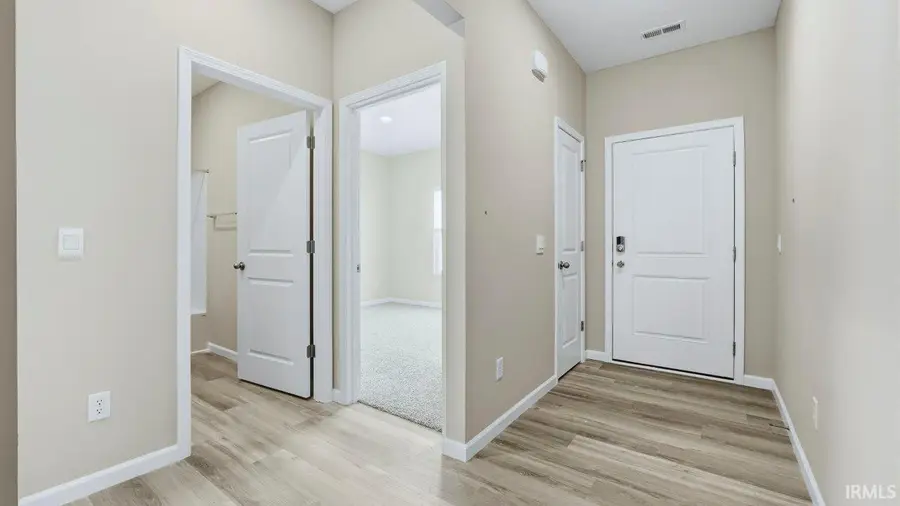 6832 Jerome Park Place, Fort Wayne, IN 46835 - #2