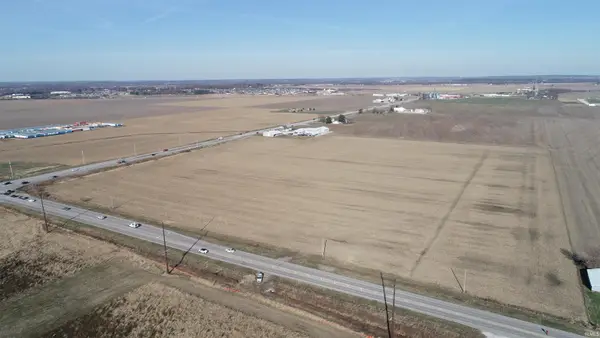 10488 Oak Grove Road, Newburgh, IN 47630