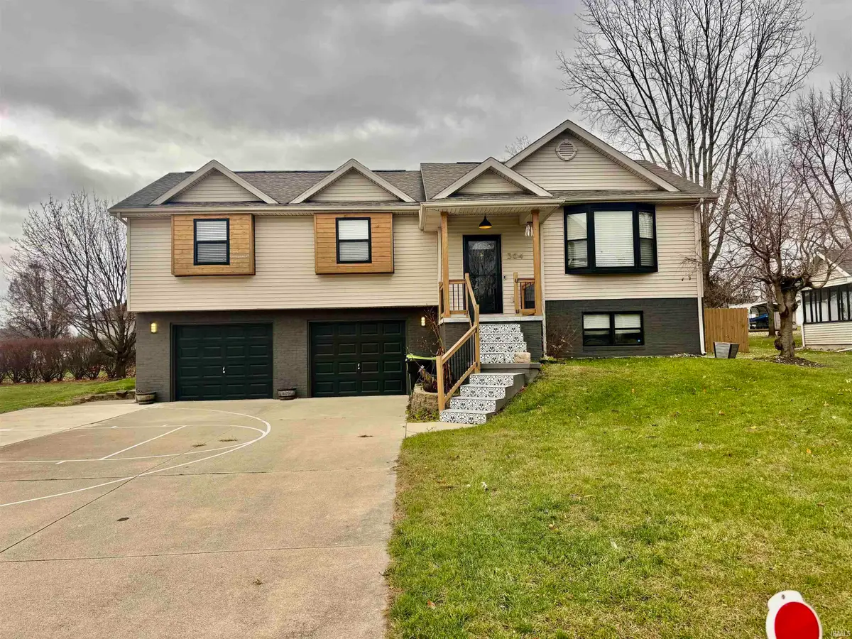 304 Georgian Lane, Logansport, IN 46947 - #1