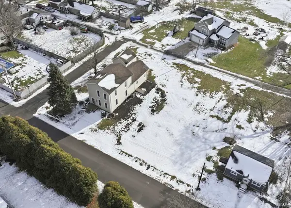 201 W Pine Street, Pierceton, IN 46562