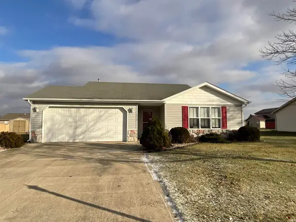 712 Prairie Lane, Ossian, IN 46777