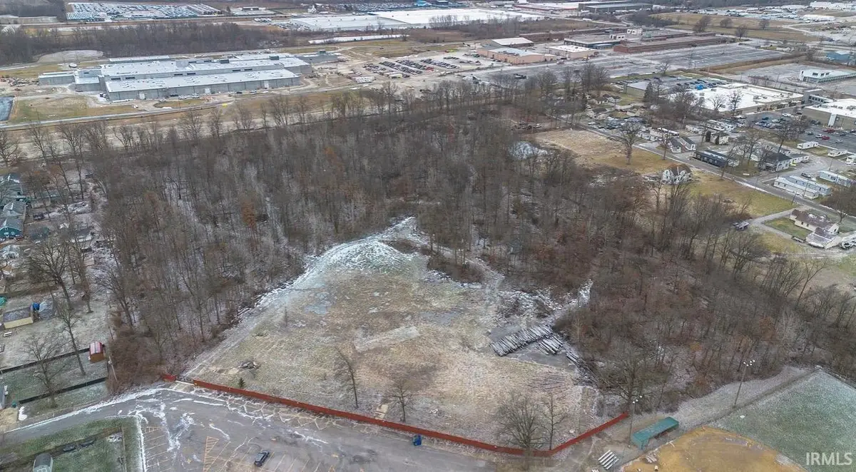 2402 Medford Drive, Fort Wayne, IN 46803 - Image #1