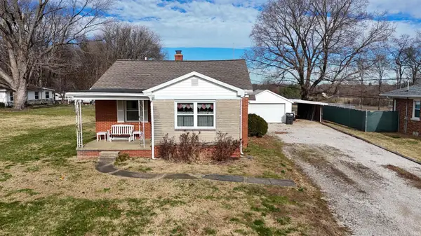 3701 Laurel Avenue, Evansville, IN 47720