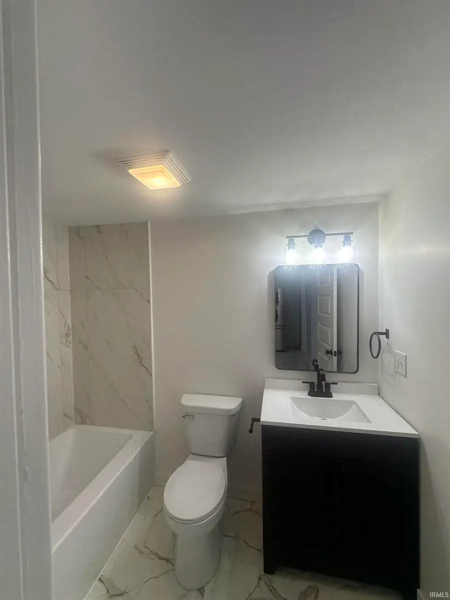 523 W South Street, Bloomfield, IN 47424 - Image #3