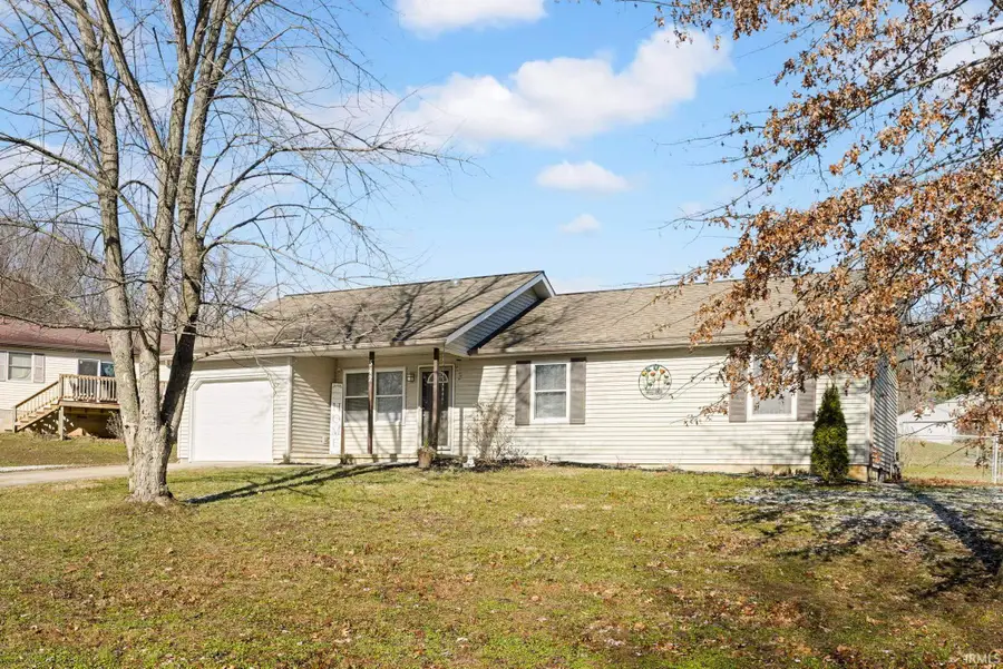 342 E Briarwood Lane, Ellettsville, IN 47429 - #3