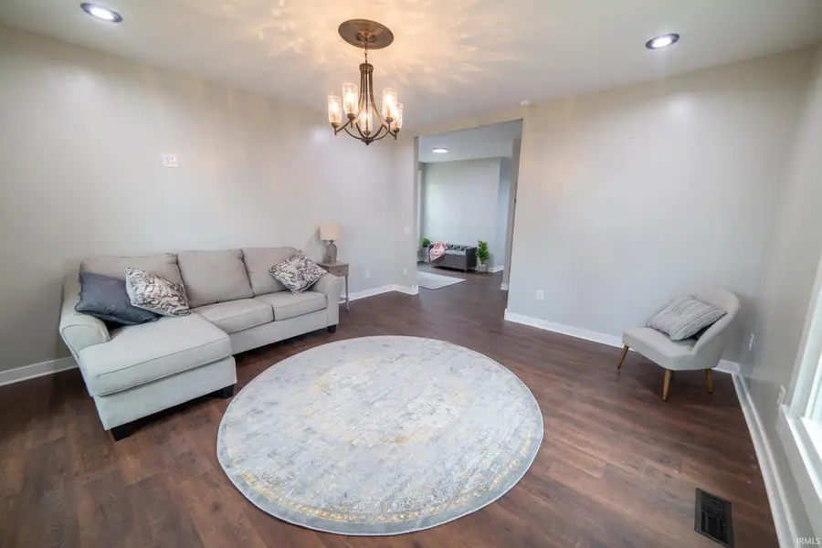 257 E Jackson Street, Orleans, IN 47452 - Image #3